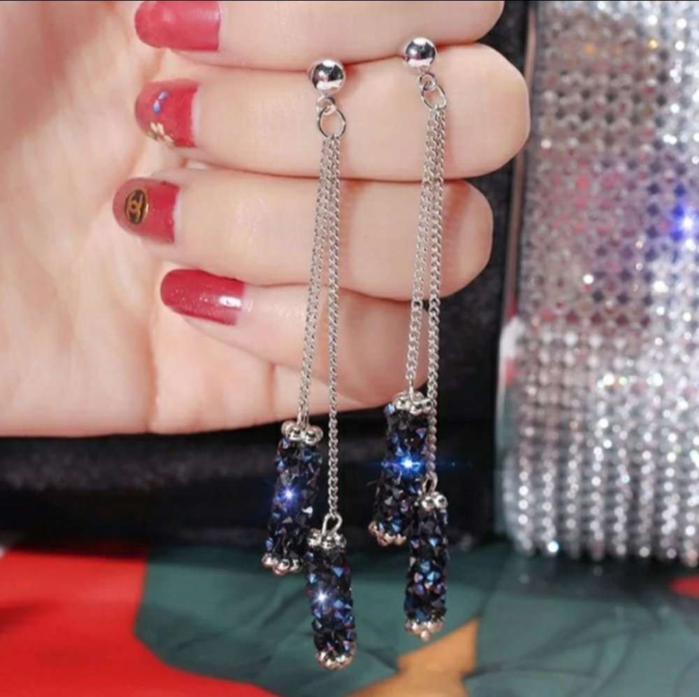 Blue Crystal Sequence Tassel